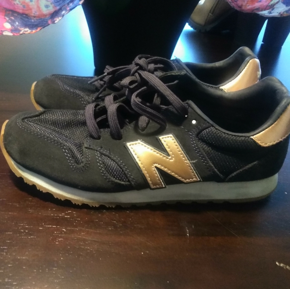 J. Crew Navy Blue and Rose Gold New Balance